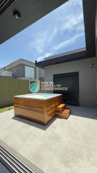Casa térrea com piscina e spa no condomínio Sunset: 13ª foto da galeria de imagens do imóvel