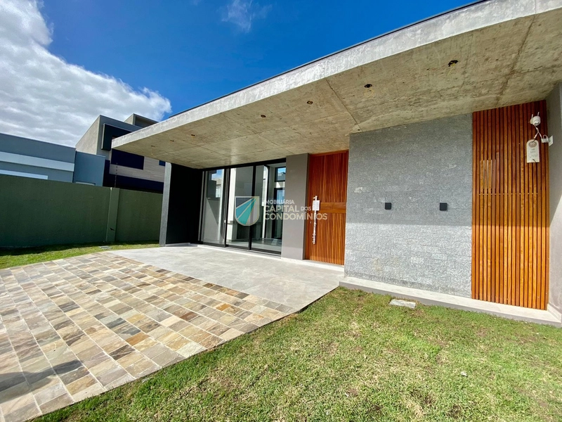 Casa térrea com piscina e spa no condomínio Sunset: 5ª foto da galeria de imagens do imóvel