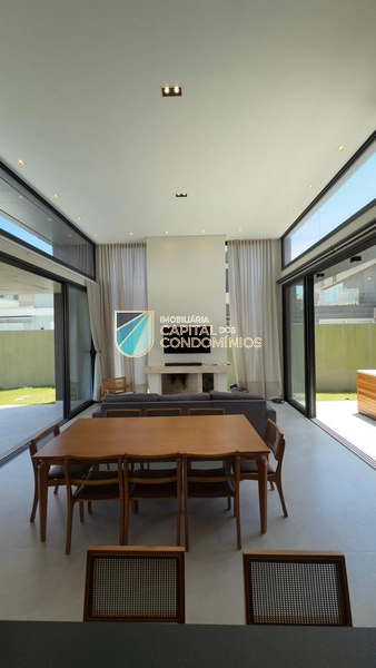 Casa térrea com piscina e spa no condomínio Sunset: 7ª foto da galeria de imagens do imóvel