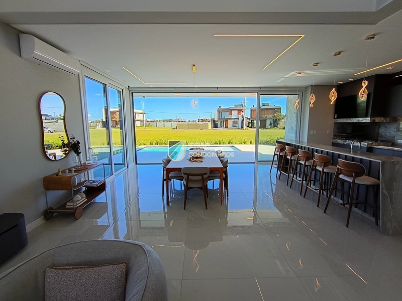 Sobrado mobiliado e decorado no Condomínio Amare em Xangri-lá: 16ª foto da galeria de imagens do imóvel