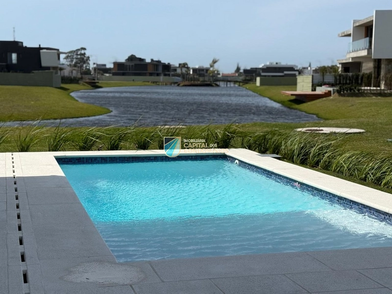 Sobrado mobiliado e decorado no Condomínio Amare em Xangri-lá: 48ª foto da galeria de imagens do imóvel