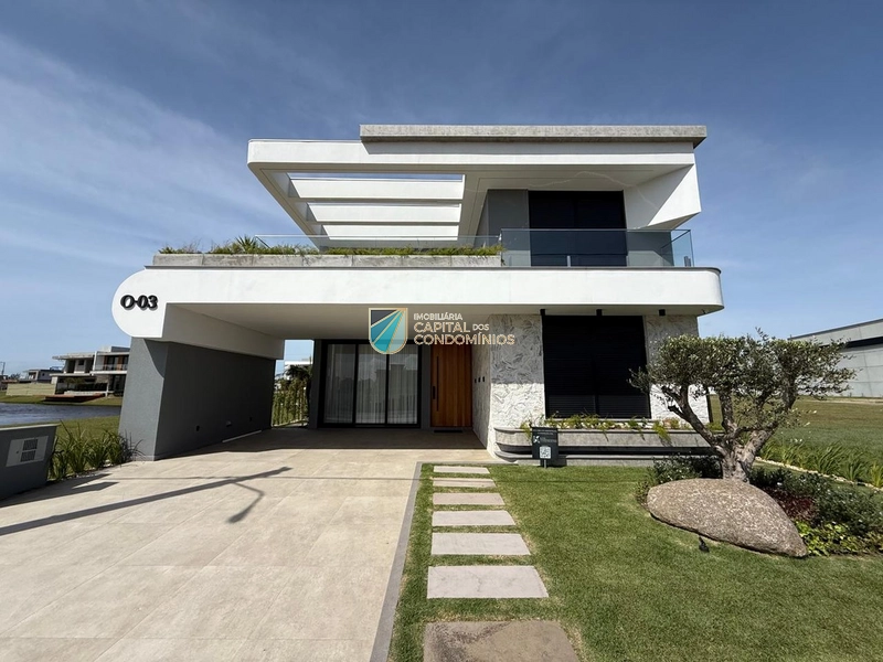 Sobrado mobiliado e decorado no Condomínio Amare em Xangri-lá