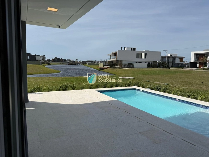 Sobrado mobiliado e decorado no Condomínio Amare em Xangri-lá: 47ª foto da galeria de imagens do imóvel