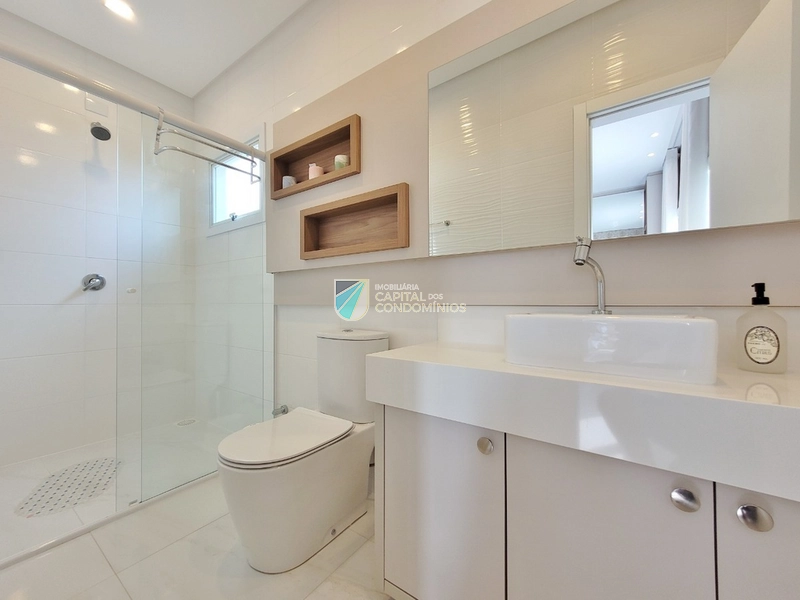 Casa térrea no Condomínio Enseada: 36ª foto da galeria de imagens do imóvel