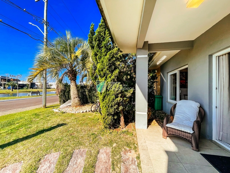 Casa em frente ao lago: 39ª foto da galeria de imagens do imóvel