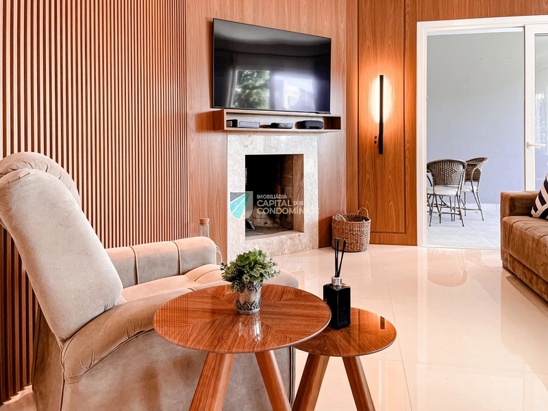 Casa em frente ao lago: 12ª foto da galeria de imagens do imóvel