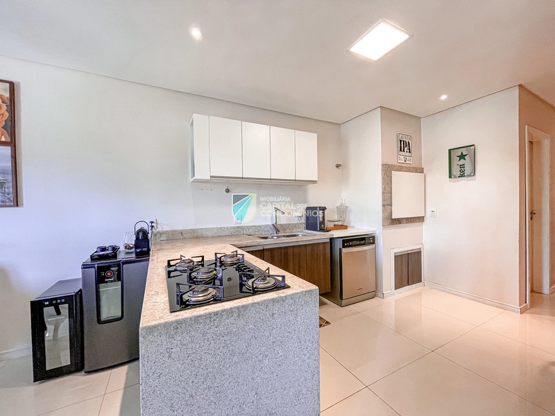 Casa em frente ao lago: 20ª foto da galeria de imagens do imóvel