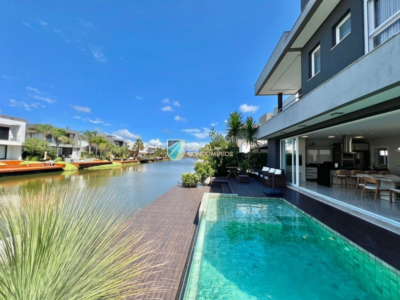 Sobrado beira lago no Condomínio Malibu Beach Residence: 23ª foto da galeria de imagens do imóvel