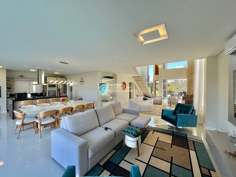 Sobrado beira lago no Condomínio Malibu Beach Residence: 10ª foto da galeria de imagens do imóvel