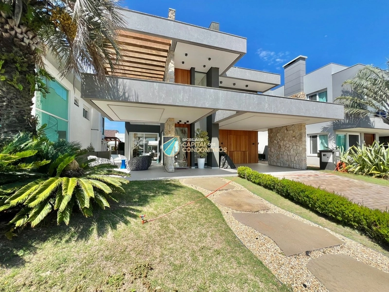 Sobrado beira lago no Condomínio Malibu Beach Residence: 2ª foto da galeria de imagens do imóvel