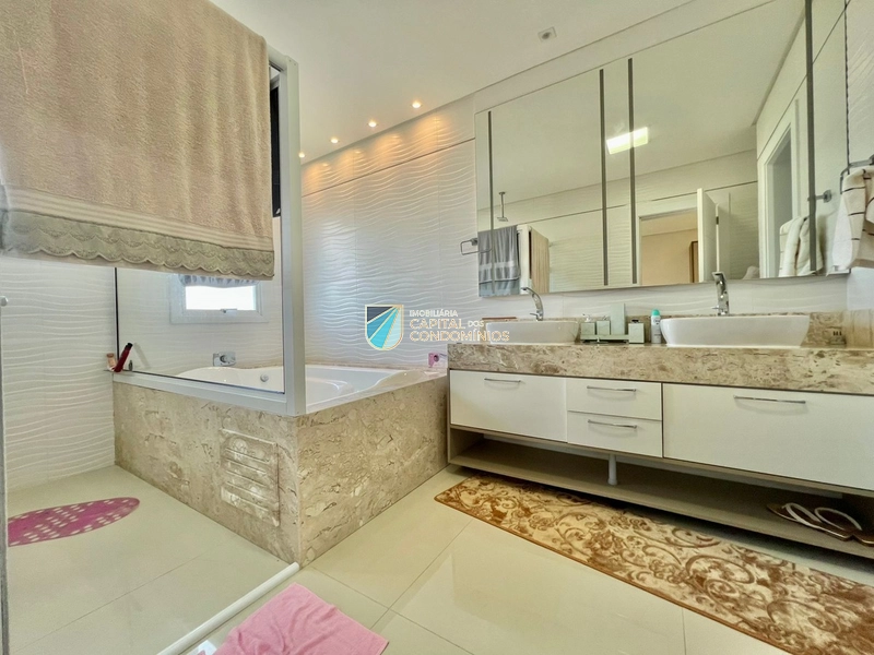 Sobrado beira lago no Condomínio Malibu Beach Residence: 20ª foto da galeria de imagens do imóvel