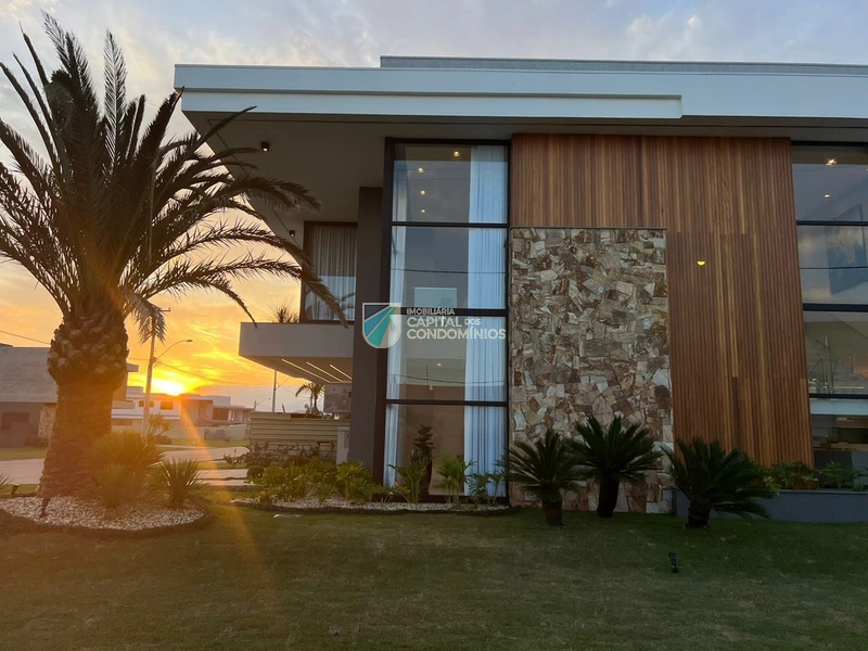 Sobrado mobiliado e decorado no Sense em Xangri-lá.: 24ª foto da galeria de imagens do imóvel