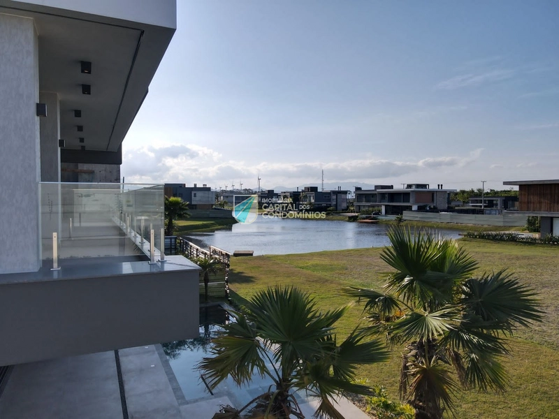 Sobrado mobiliado e decorado no Sense em Xangri-lá.: 27ª foto da galeria de imagens do imóvel