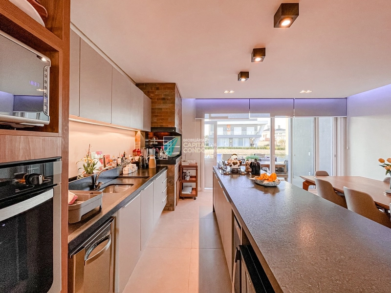 Casa 4 suítes beira lago: 24ª foto da galeria de imagens do imóvel