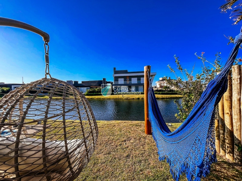 Casa 4 suítes beira lago: 58ª foto da galeria de imagens do imóvel