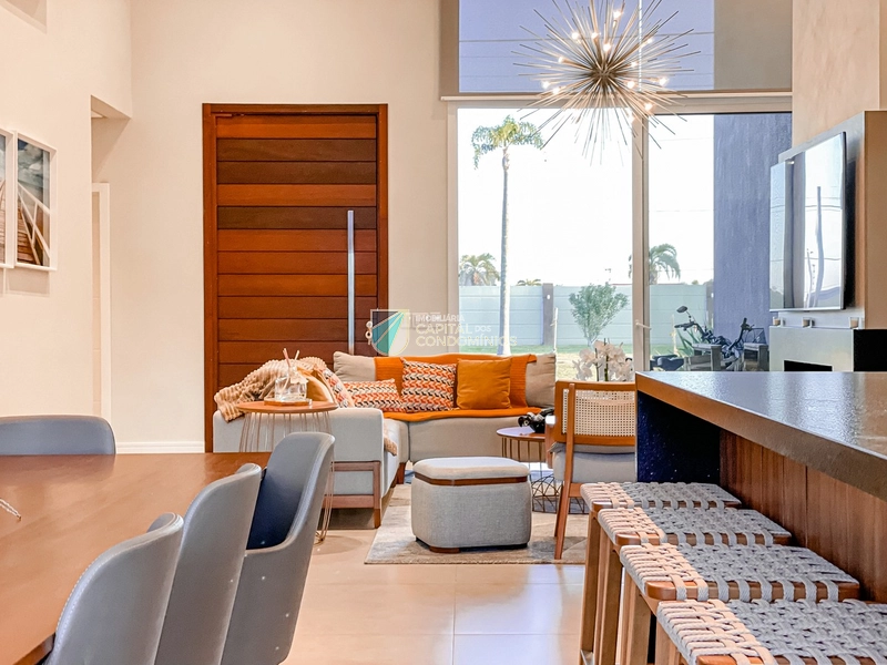 Casa 4 suítes beira lago: 7ª foto da galeria de imagens do imóvel