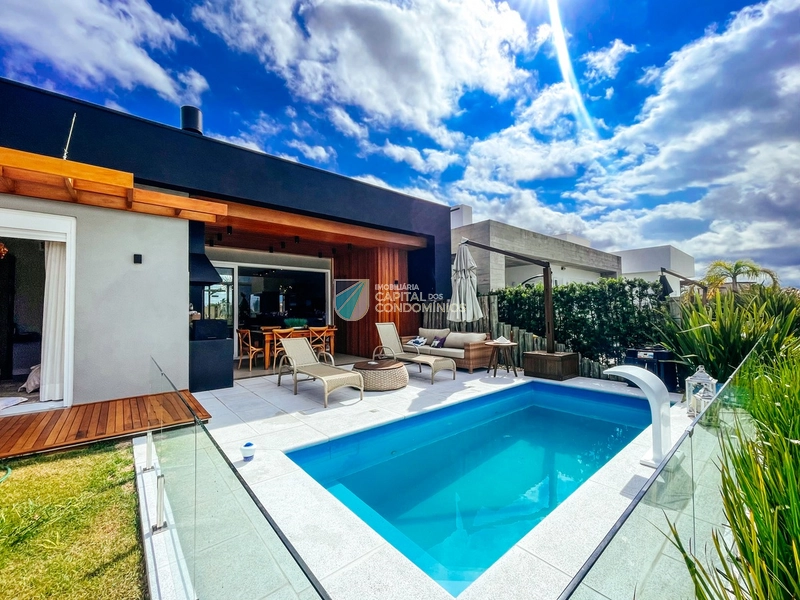 Casa 4 suítes beira lago: 56ª foto da galeria de imagens do imóvel