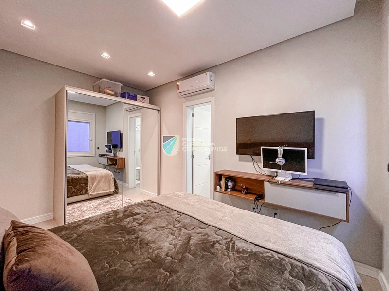 Casa 4 suítes beira lago: 51ª foto da galeria de imagens do imóvel