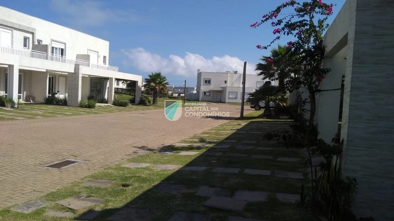 Sobrado pronto para uso: 5ª foto da galeria de imagens do imóvel