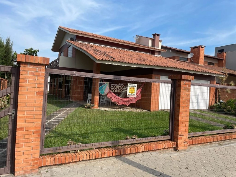 Sobrado no centro próximo ao mar!: 2ª foto da galeria de imagens do imóvel