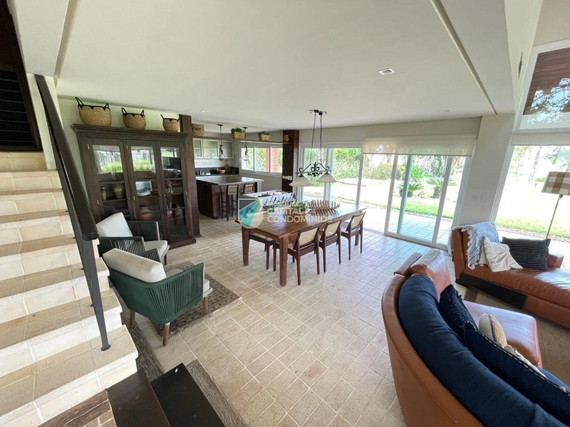 Sobrado beira lago: 4ª foto da galeria de imagens do imóvel