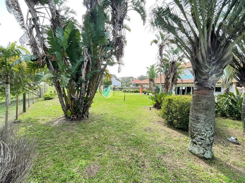 Sobrado beira lago: 18ª foto da galeria de imagens do imóvel