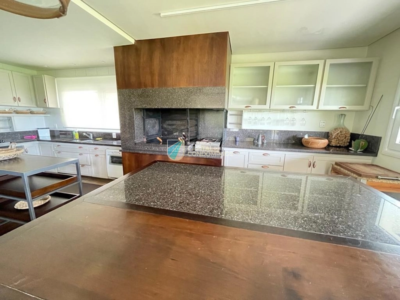 Sobrado beira lago: 8ª foto da galeria de imagens do imóvel