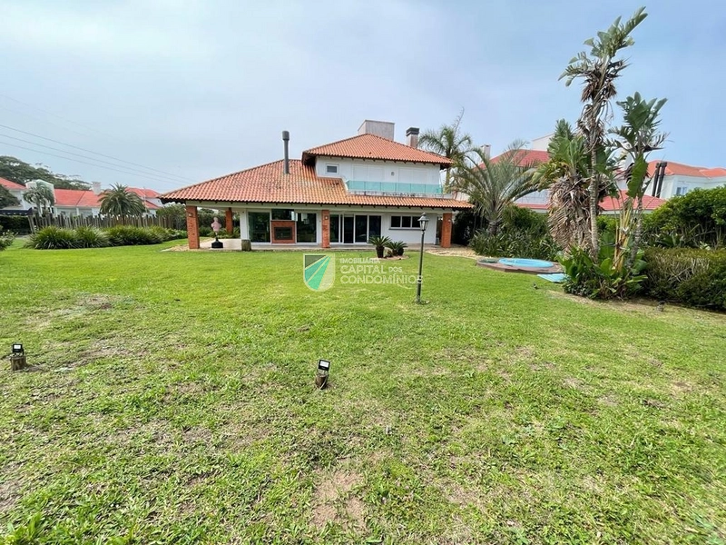 Sobrado beira lago: 19ª foto da galeria de imagens do imóvel