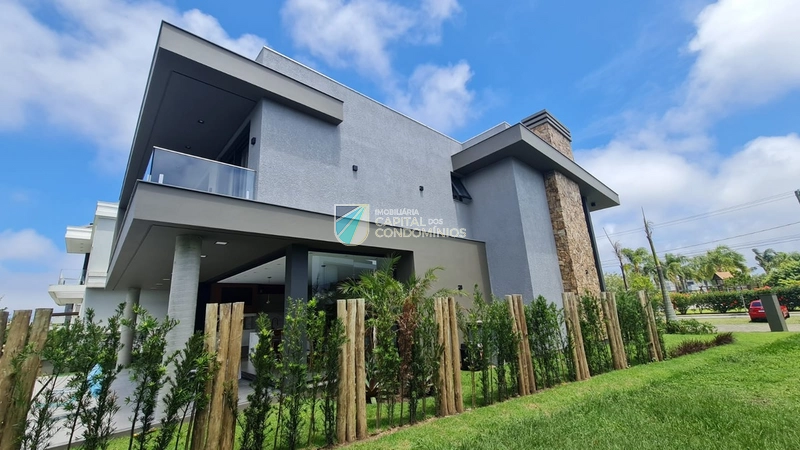 Belo sobrado beira lago no Condomínio Capão Ilhas Resort: 12ª foto da galeria de imagens do imóvel