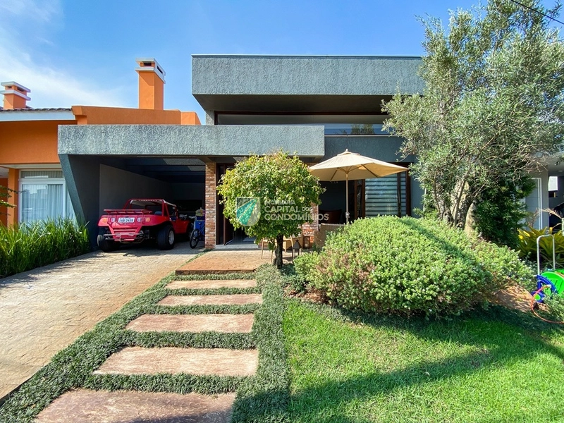 Casa térrea 3 suítes com piscina!: 1ª foto da galeria de imagens do imóvel