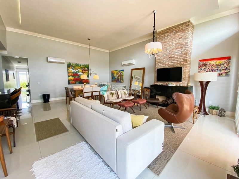 Casa térrea 3 suítes com piscina!: 8ª foto da galeria de imagens do imóvel