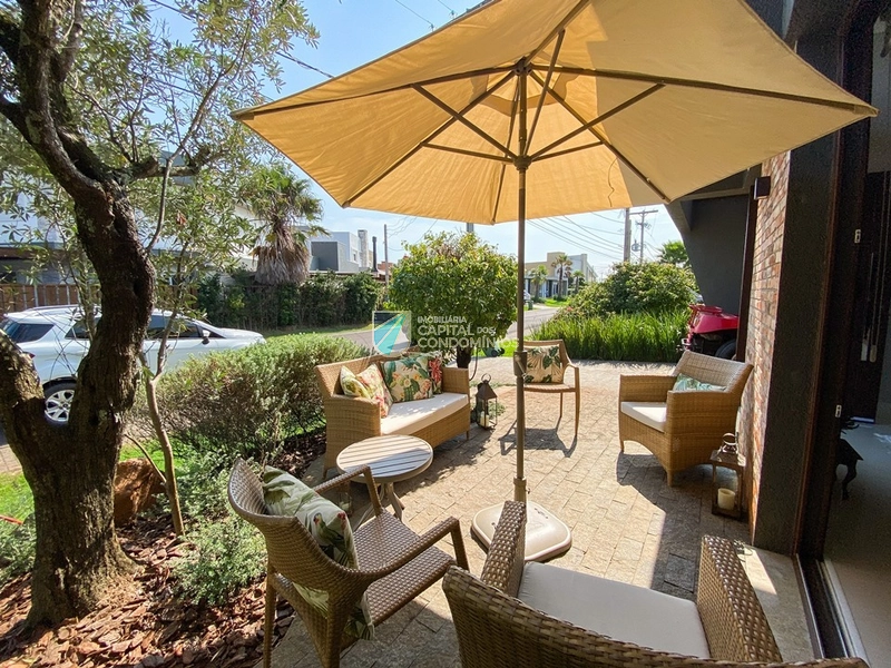 Casa térrea 3 suítes com piscina!: 6ª foto da galeria de imagens do imóvel
