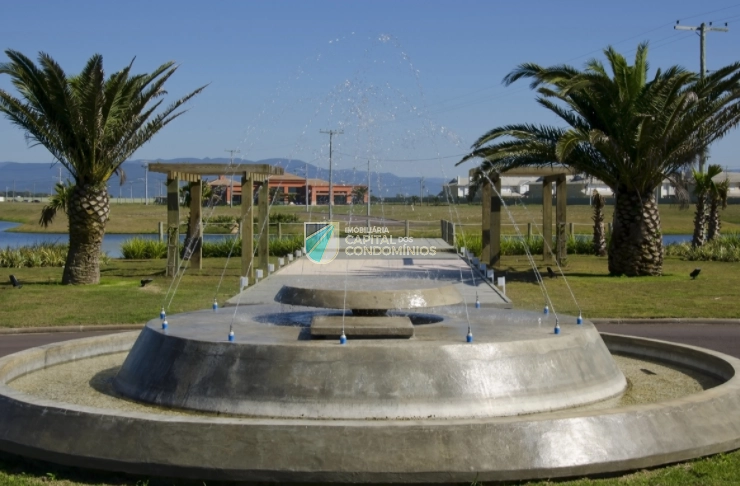 Lote beira lago no Condomínio Celebration em Xangri-lá: 8ª foto da galeria de imagens do imóvel