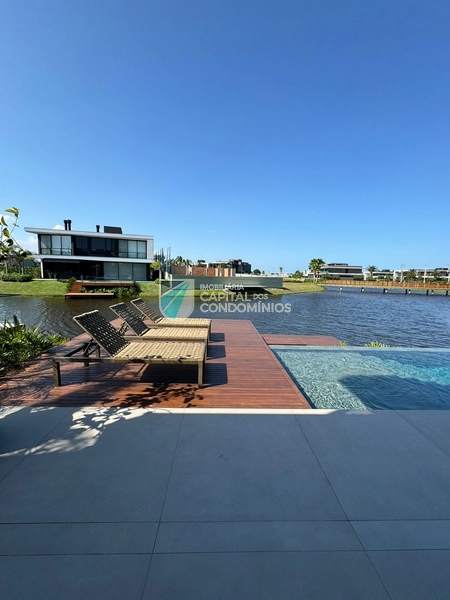 Sobrado beira lago no Condomínio Sense em Xangri-lá: 21ª foto da galeria de imagens do imóvel