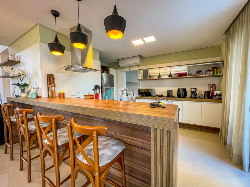 Sobrado de esquina no condomínio Las Palmas: 12ª foto da galeria de imagens do imóvel