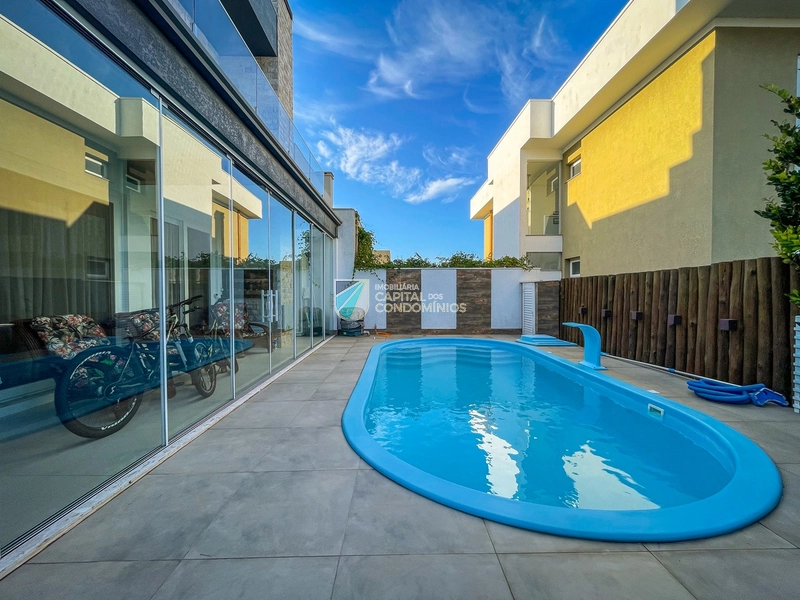 Sobrado de esquina no condomínio Las Palmas: 31ª foto da galeria de imagens do imóvel