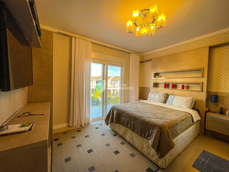 Sobrado de esquina no condomínio Las Palmas: 18ª foto da galeria de imagens do imóvel