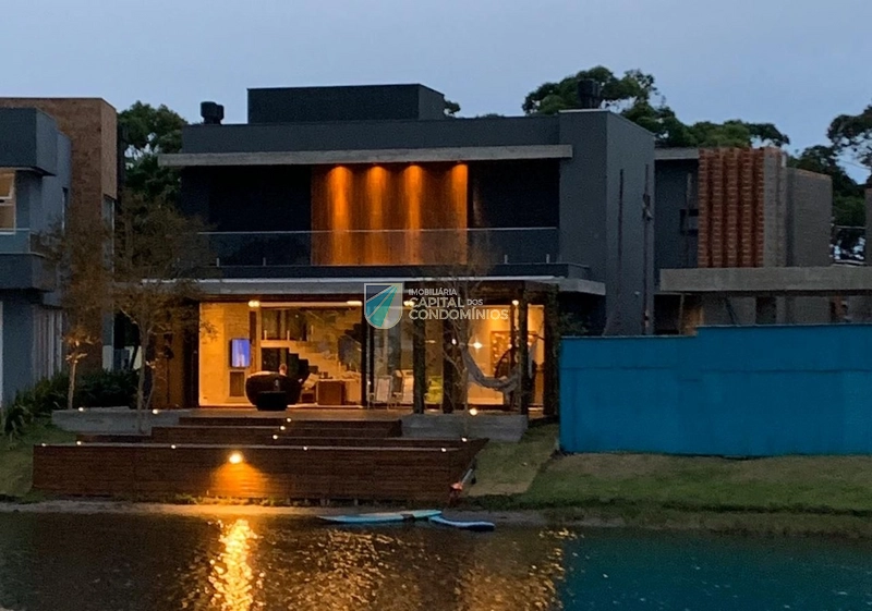 Belíssimo sobrado em localização privilegiada no condomínio Malibu!: 22ª foto da galeria de imagens do imóvel