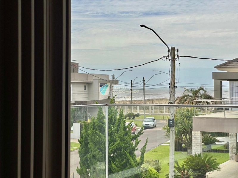 Sobrado com vista para o mar: 41ª foto da galeria de imagens do imóvel