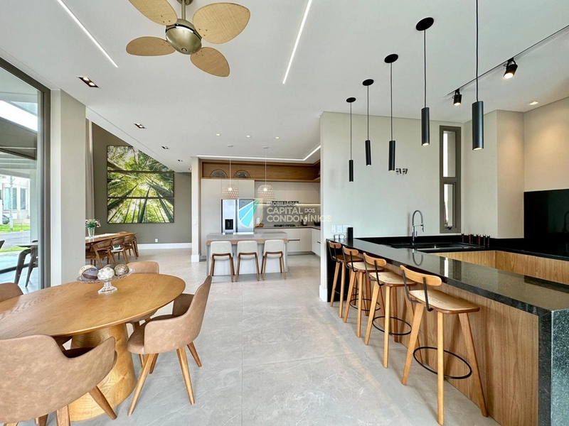 Sobrado com vista para o mar: 19ª foto da galeria de imagens do imóvel