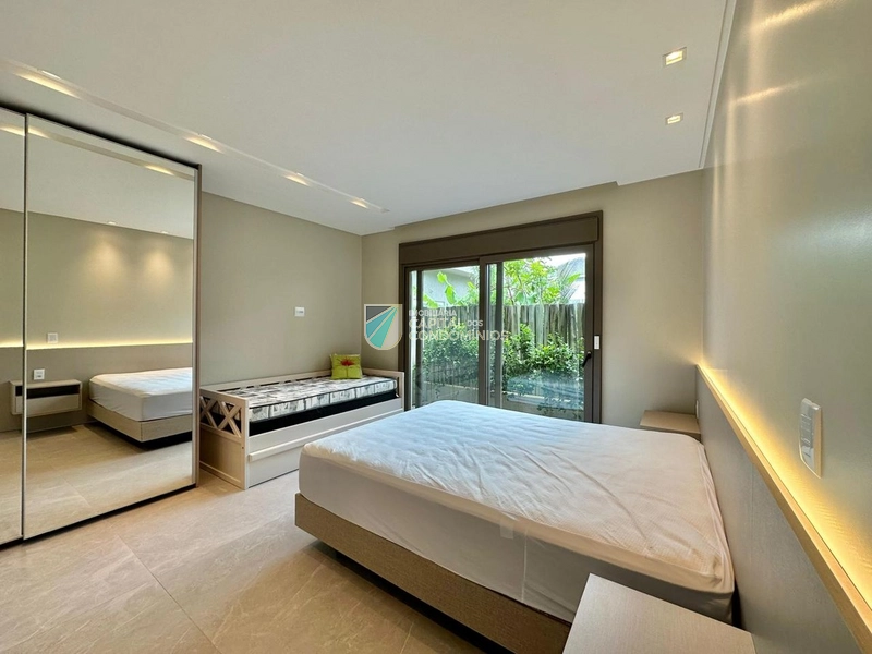 Sobrado com vista para o mar: 30ª foto da galeria de imagens do imóvel