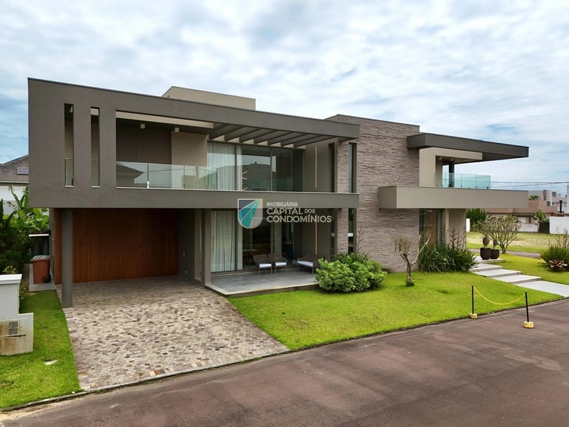 Sobrado com vista para o mar