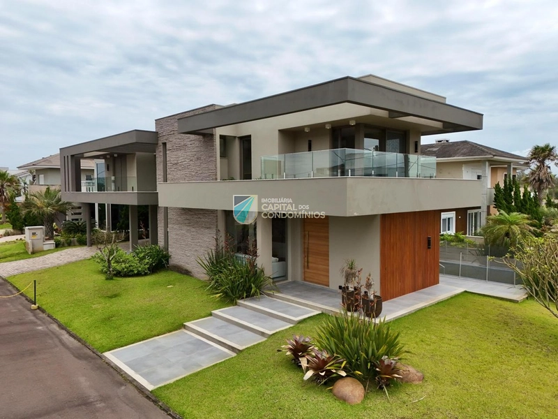 Sobrado com vista para o mar: 2ª foto da galeria de imagens do imóvel