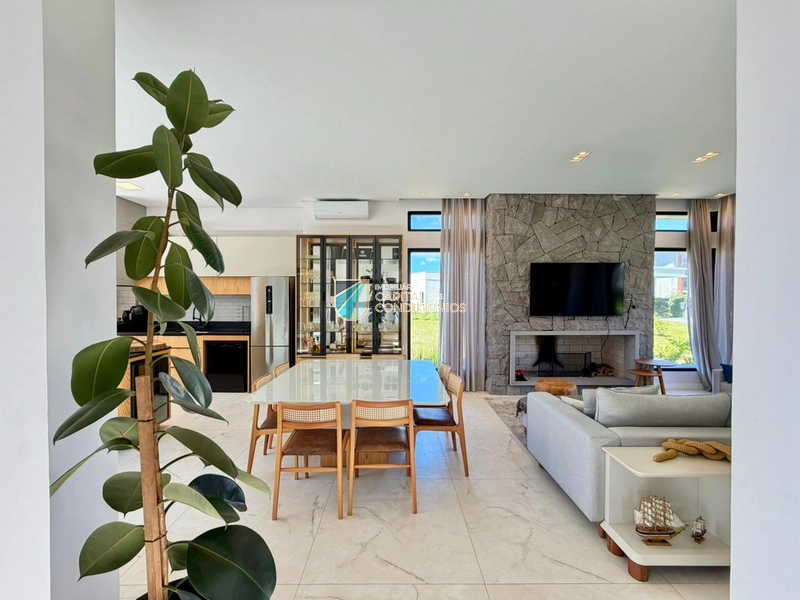 Maravilhosa casa térrea no Riviera: 10ª foto da galeria de imagens do imóvel