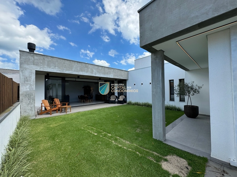 Casa no centro de Xangri-lá: 4ª foto da galeria de imagens do imóvel