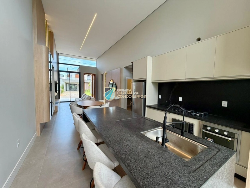 Casa térrea no Sunset: 11ª foto da galeria de imagens do imóvel