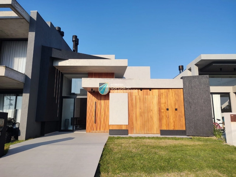 Casa a venda no condomínio Sunset: 2ª foto da galeria de imagens do imóvel