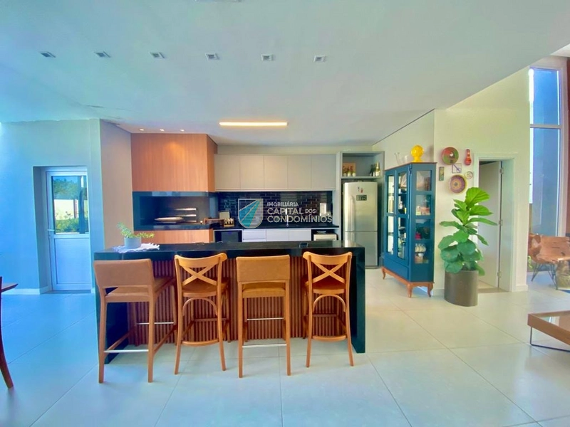 Casa com piscina no Riviera: 8ª foto da galeria de imagens do imóvel