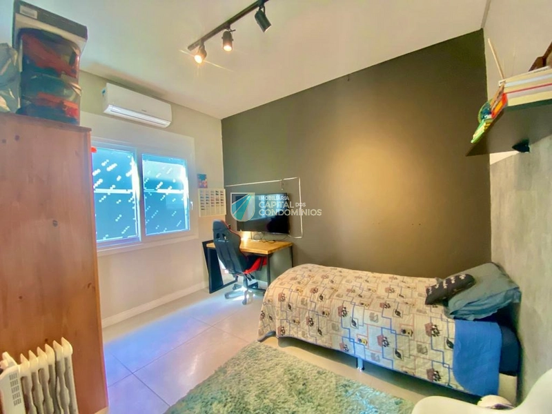 Casa com piscina no Riviera: 16ª foto da galeria de imagens do imóvel