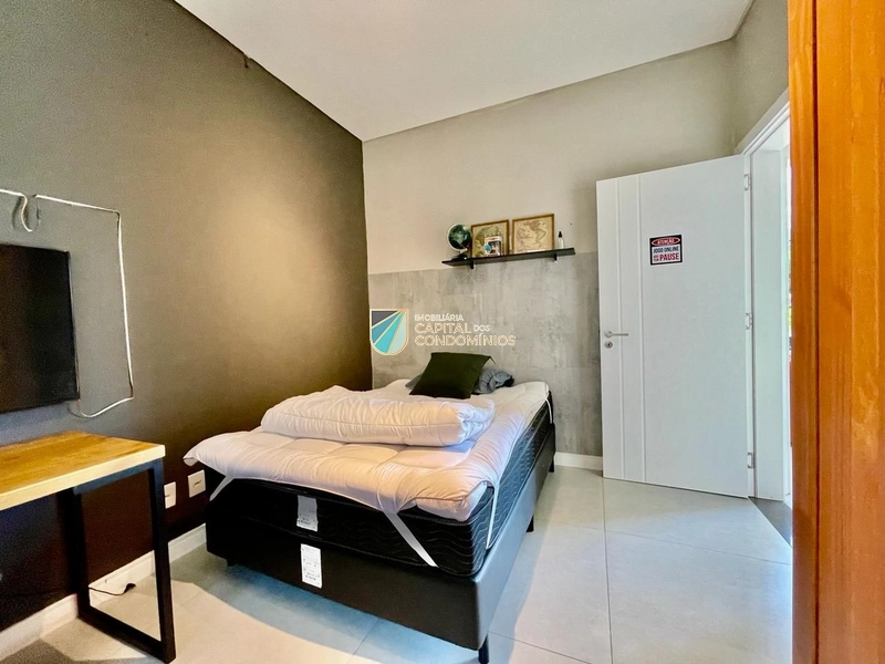 Casa com piscina no Riviera: 17ª foto da galeria de imagens do imóvel
